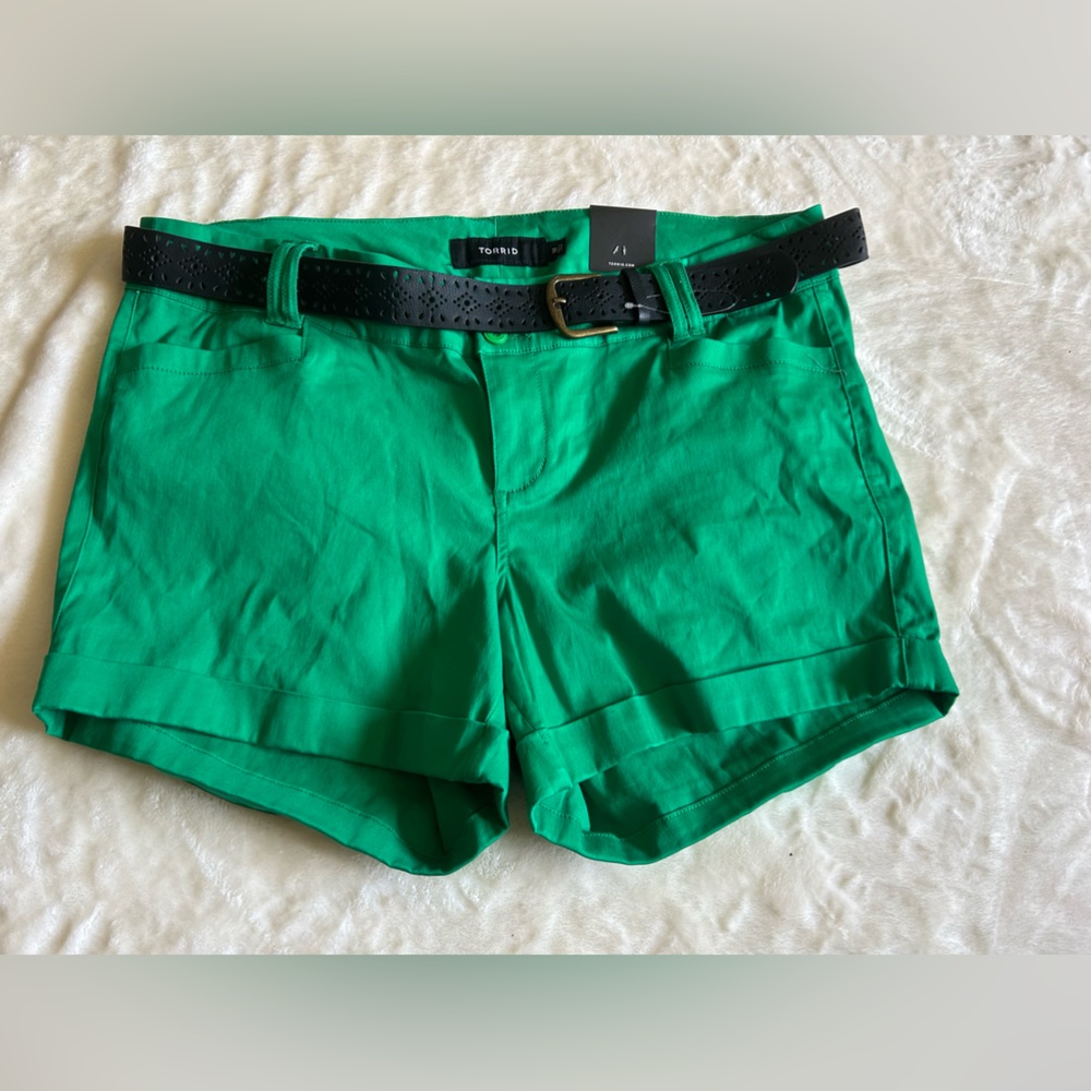 Torrid Green Women's Shorts with Black Belt